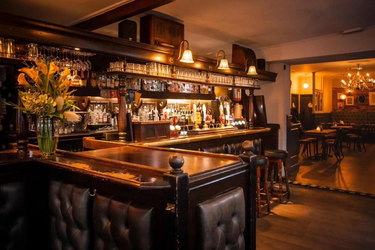 The Foresters Arms Кингстън на Темза Екстериор снимка